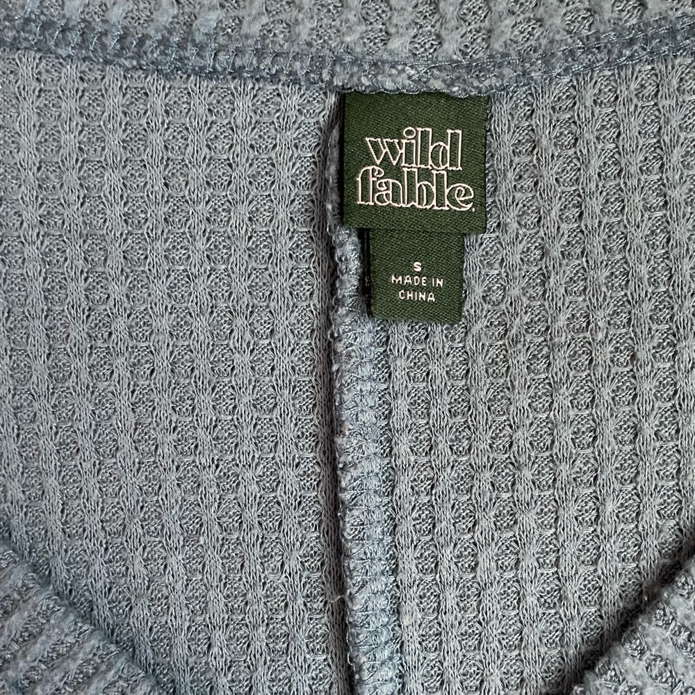 Wild Fable Textured Blue Knit Button-Up Sweater - Picture 4 of 5